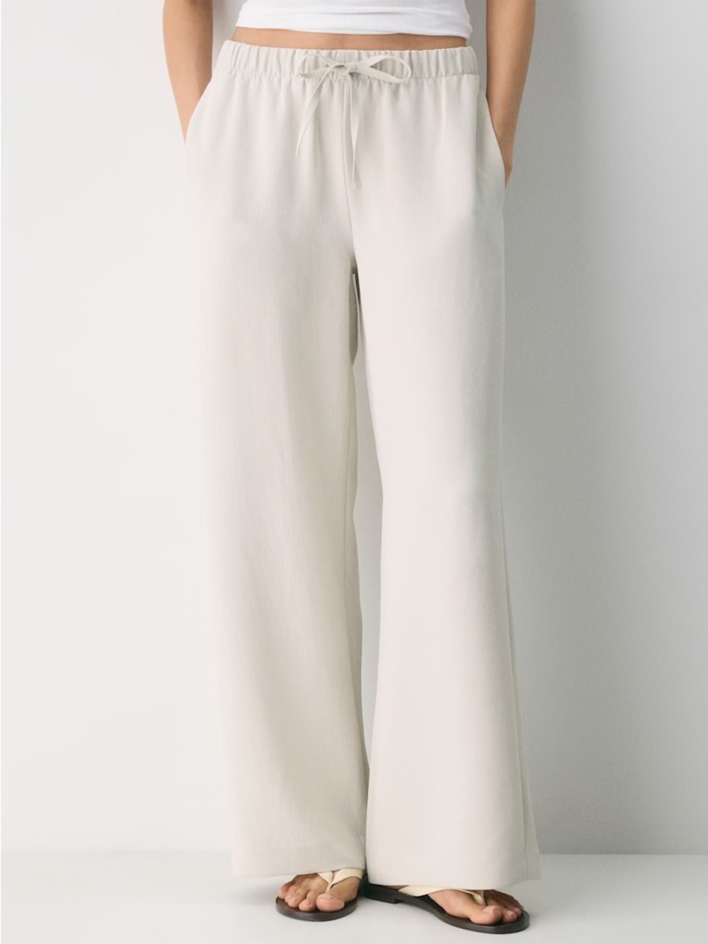 Aritzia Crepette Lodge Pants in Light Cream